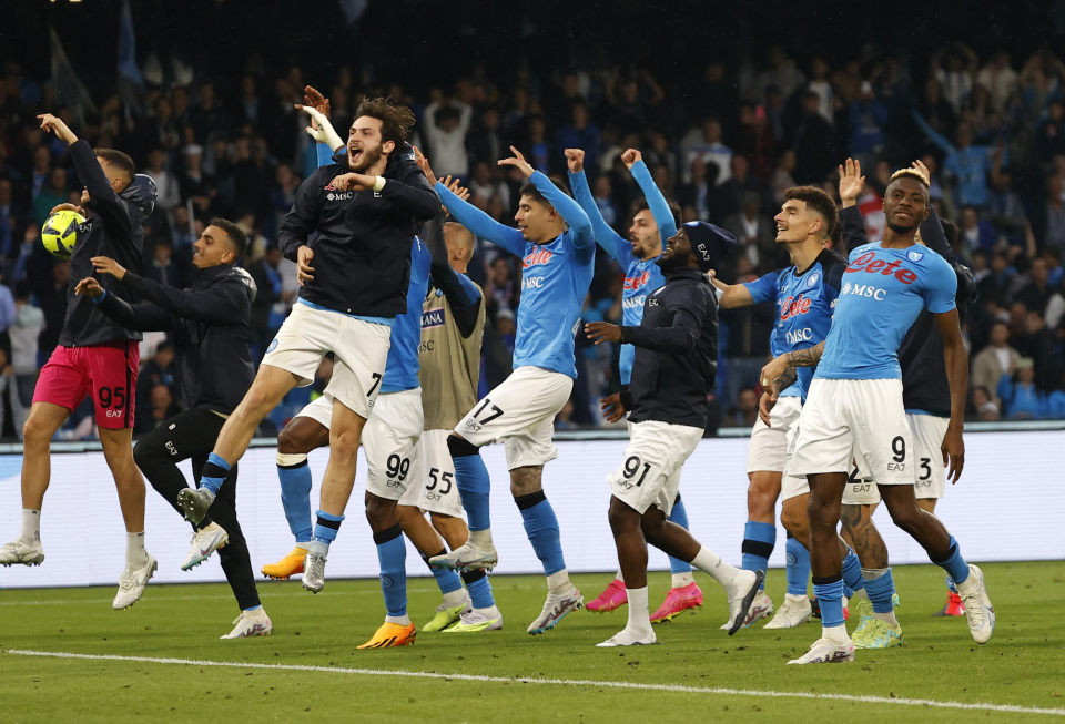 1平4负，拜仁近5次欧冠对阵卫冕冠军未尝胜绩（近5战欧冠卫冕冠军，拜仁1平4负仍无胜绩）