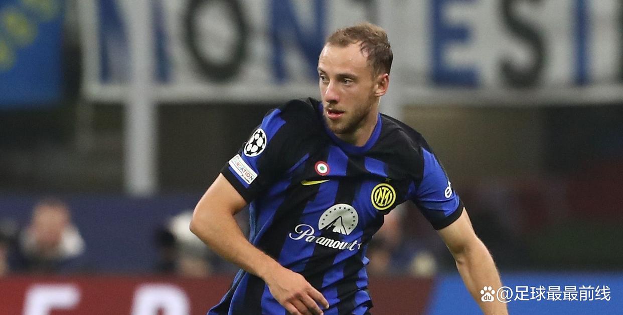 巴萨有意？德天空：努萨没解约条款，莱比锡冬窗不打算卖他（德天空：巴萨心仪努萨？其无解约条款，莱比锡冬窗无意放人）