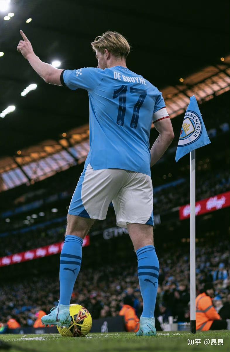 韩足晚报（2025.11.20）K1赛季最佳候选出炉（韩国足球晚报（2025年11月20日）：K1联赛赛季最佳入围名单揭晓）