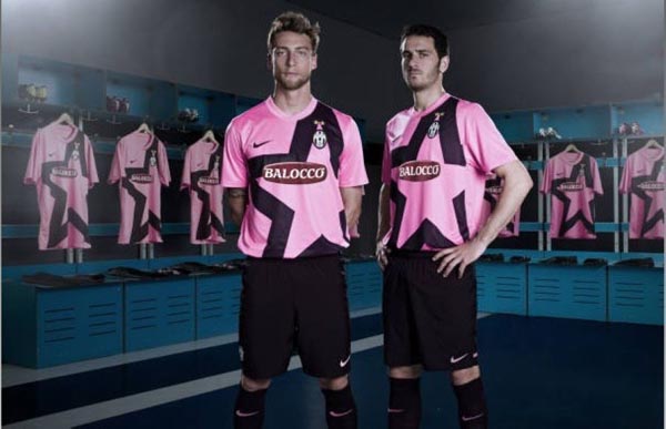 TA跟队：谢什科的谈判周三开始有进展，曼联还处于试探性阶段（TA记者：谢什科谈判自周三起有起色，曼联仍处于试探阶段）