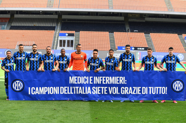 现在米兰是否会是联赛冠军头号热门？里奇：不能这么说（米兰是联赛夺冠头号热门？里奇回应：言之尚早）